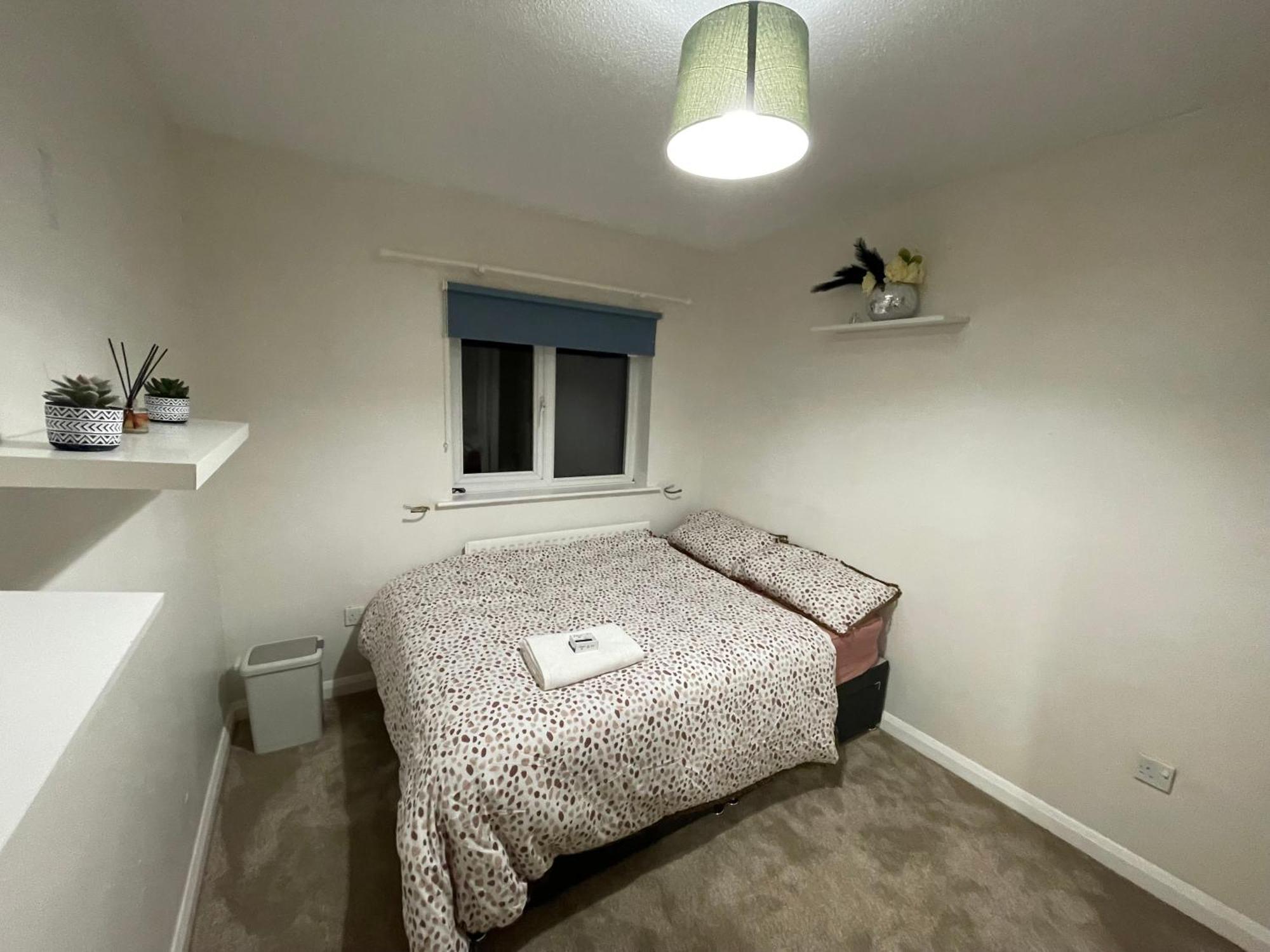 Double Room In A Cul De Sac Area Wellingborough Dış mekan fotoğraf