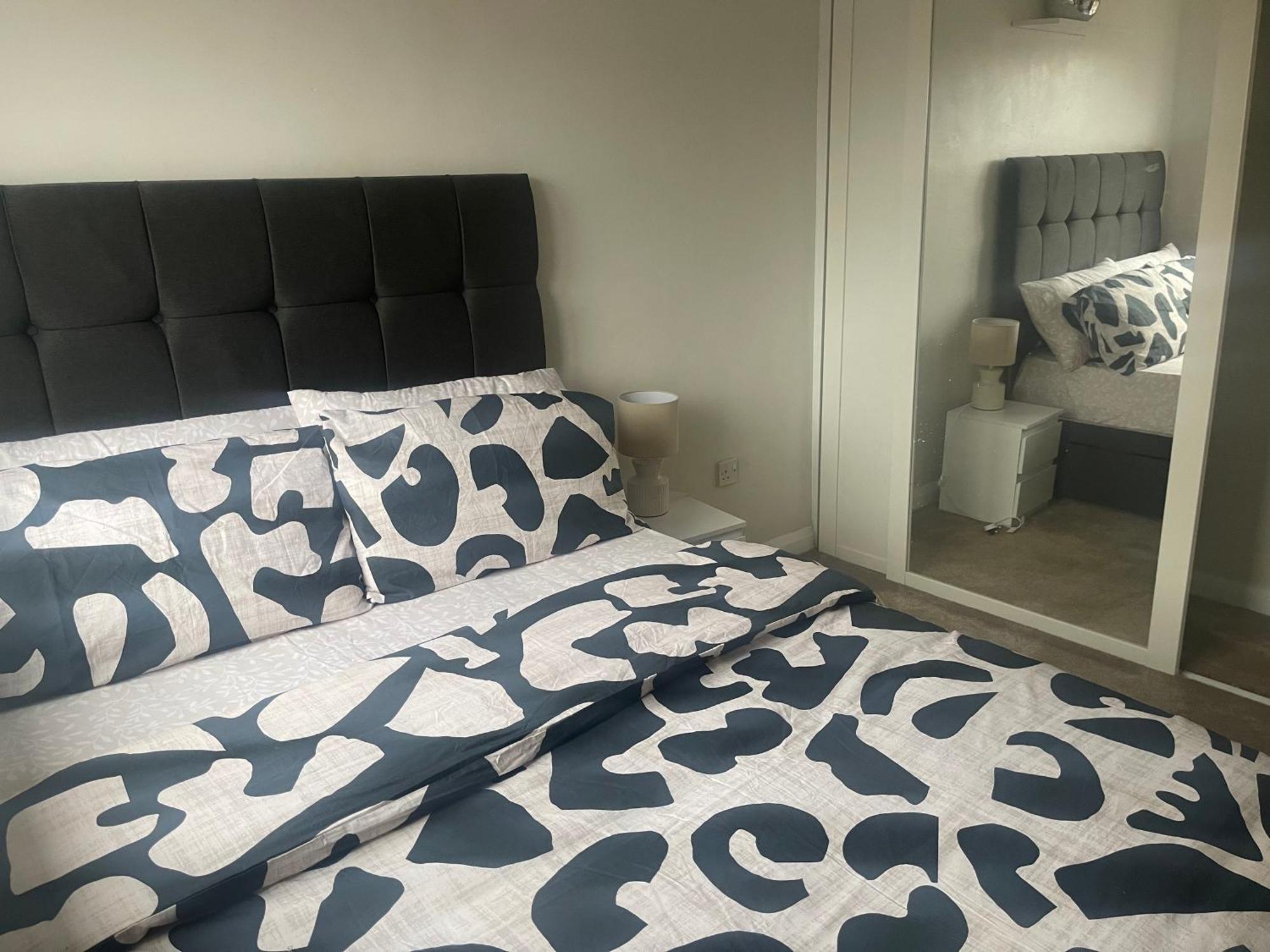 Double Room In A Cul De Sac Area Wellingborough Dış mekan fotoğraf